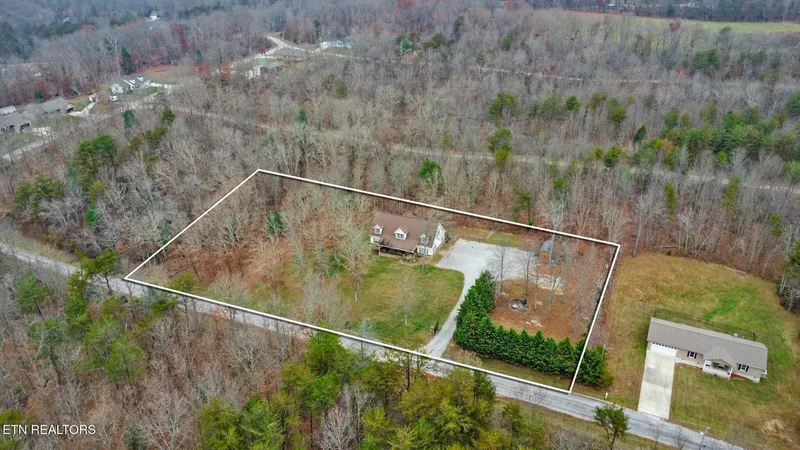 1035 Gray Eagle Drive, Crossville, TN 38572, Crossville, Tennessee, United States. - Photo 24