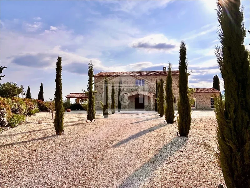 Tourrettes, Provence-Alpes-Côte d'Azur, France. - Photo 14