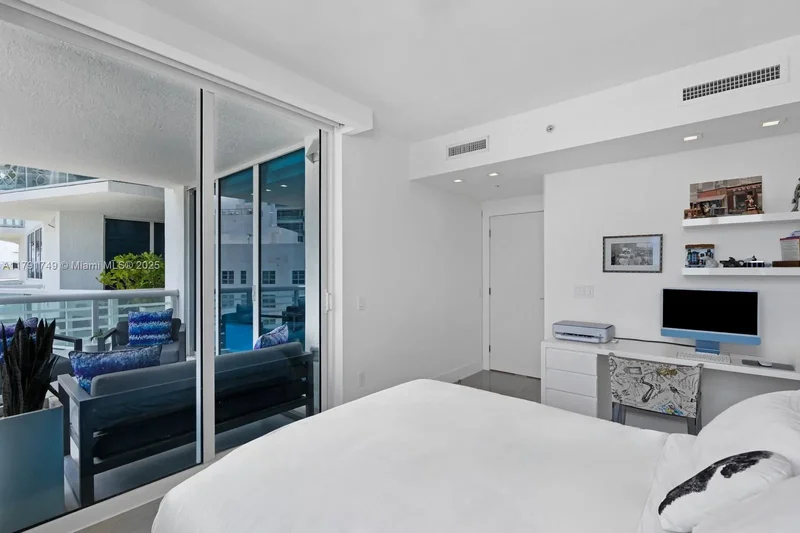 3801 Collins Ave 703, Miami Beach, Florida, United States. - Photo 13