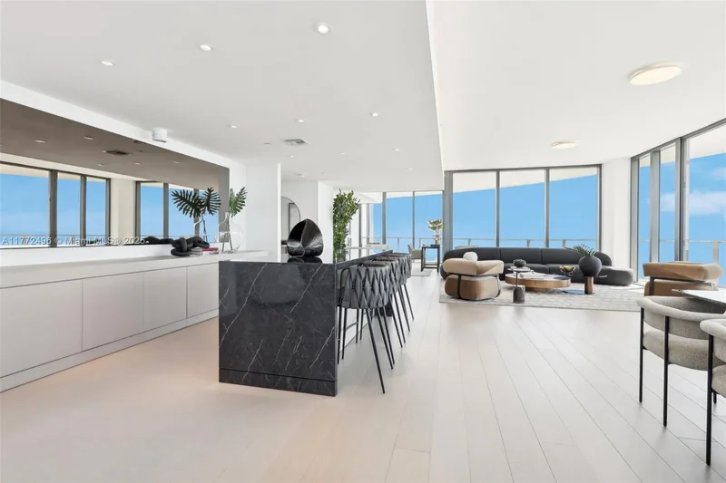 501 West Ave 4201/05, Miami Beach, Florida, United States. - Photo 4