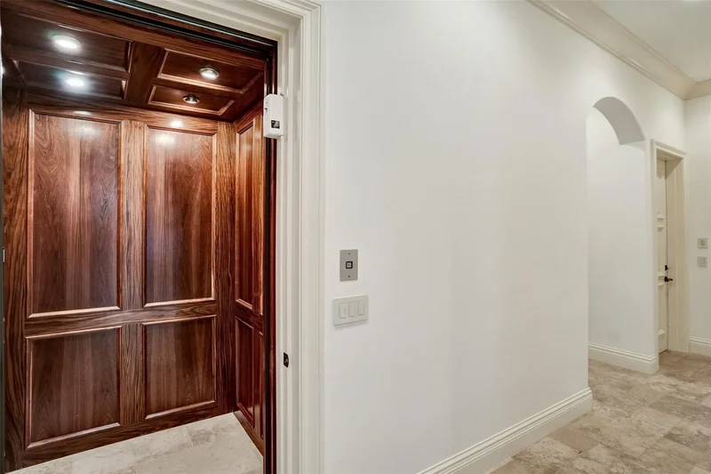 35 Compass Isle, Fort Lauderdale, Florida, United States. - Photo 85