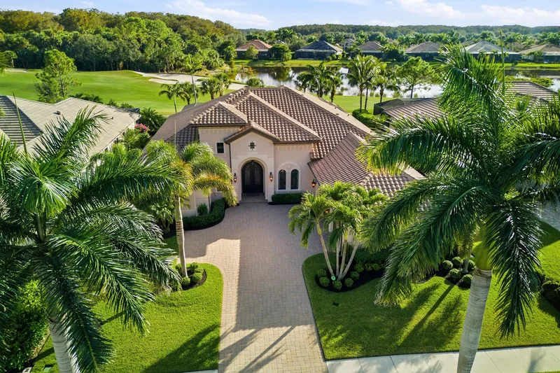 11908 Hedgestone Court, Naples, FL 34120, Naples, Florida, United States. - Photo 15