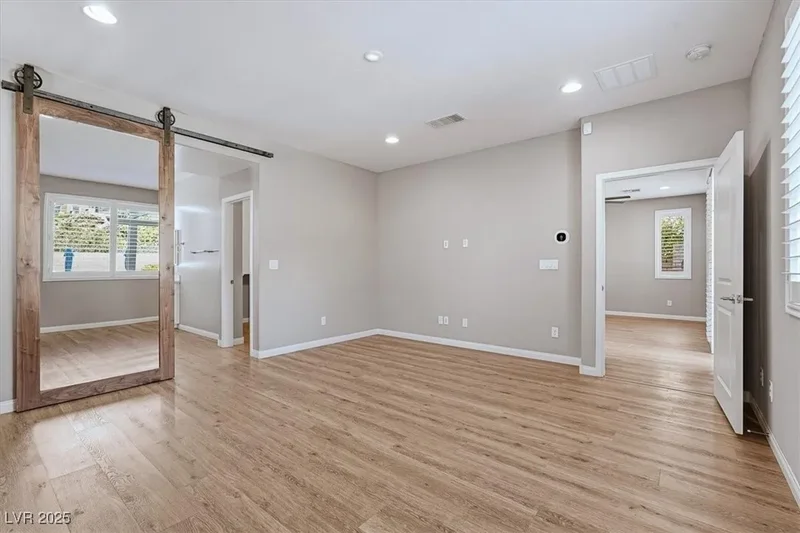 11844 Mino Rio Avenue, Las Vegas, Nevada, United States. - Photo 21
