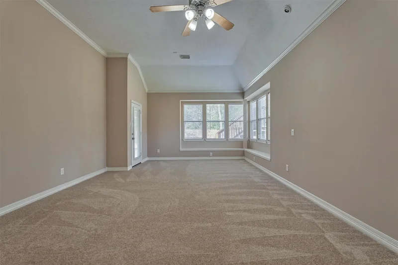 8969 Crighton Crossing Drive, Conroe, Texas, United States. - Photo 12