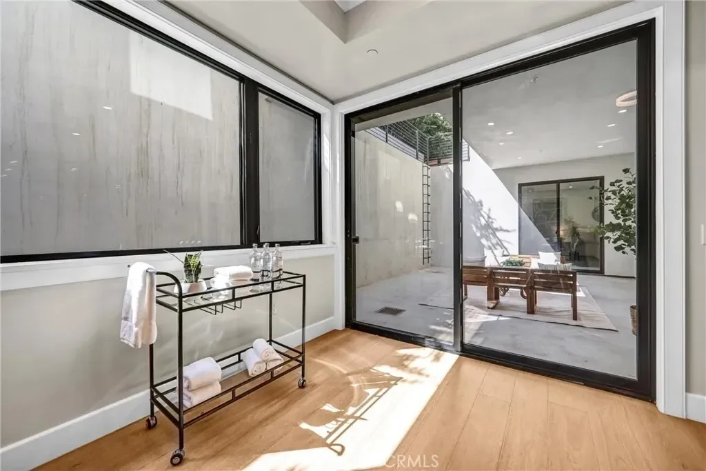 330 Arbolada Drive, Arcadia, California, United States. - Photo 40
