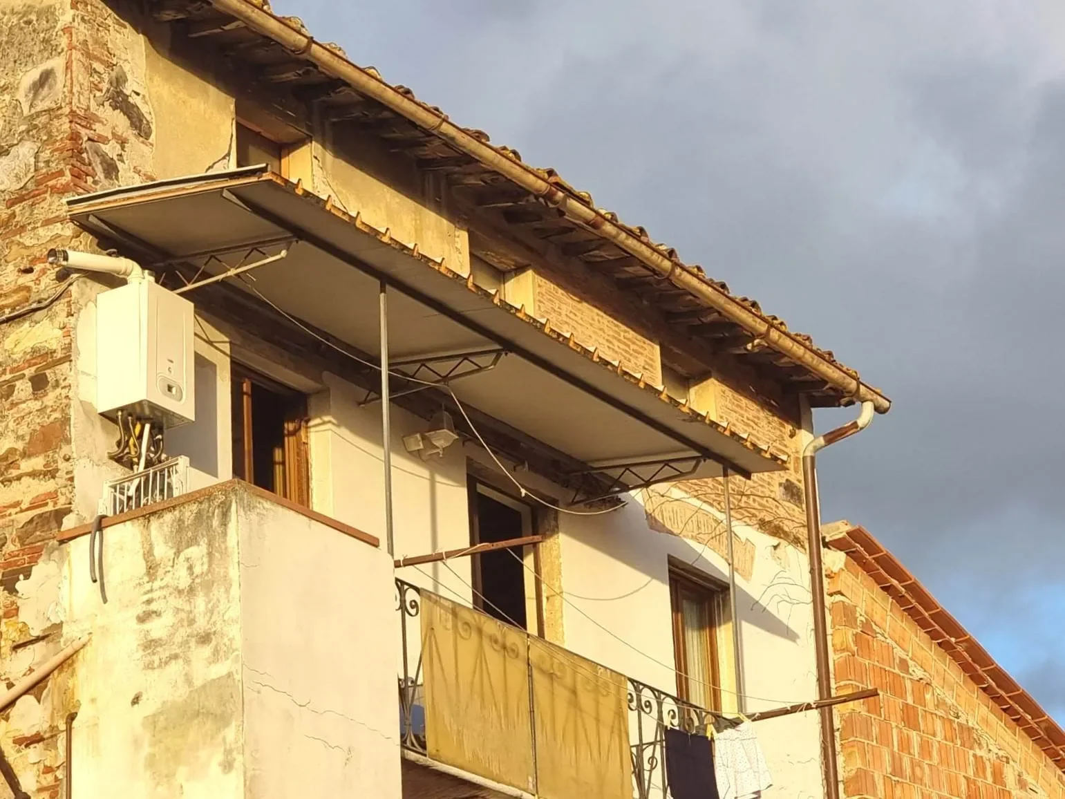Exterior photo 9