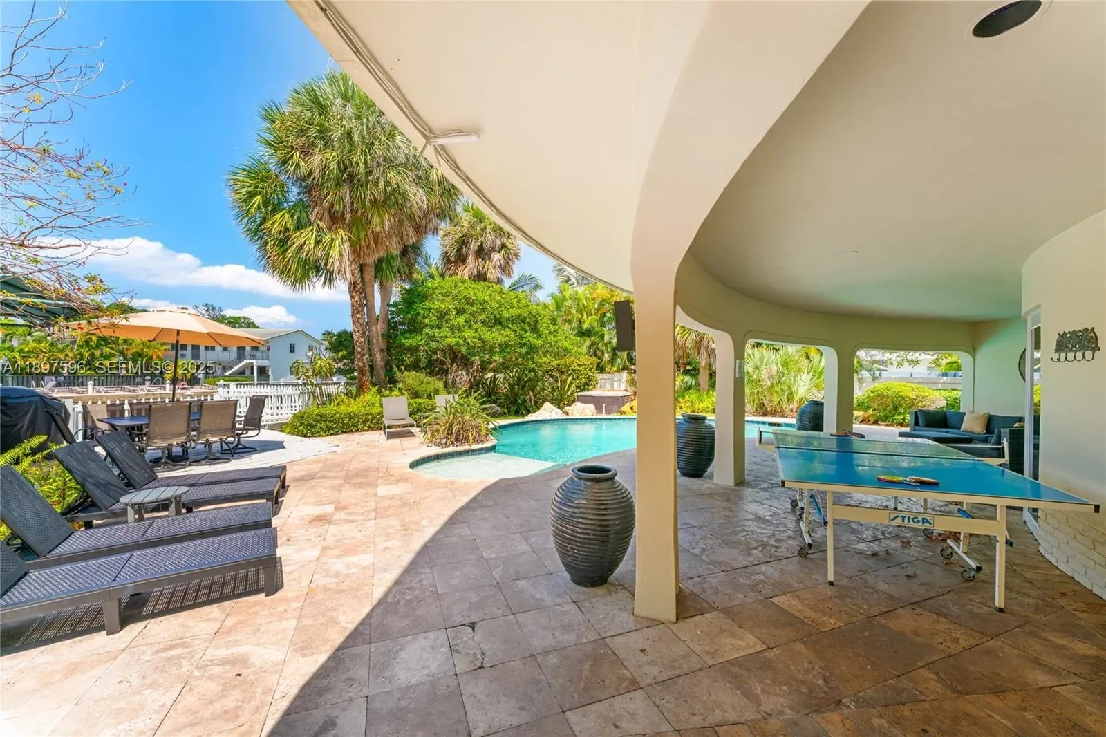 1809 Coral Gardens Dr, Fort Lauderdale, Florida, United States. - Photo 31