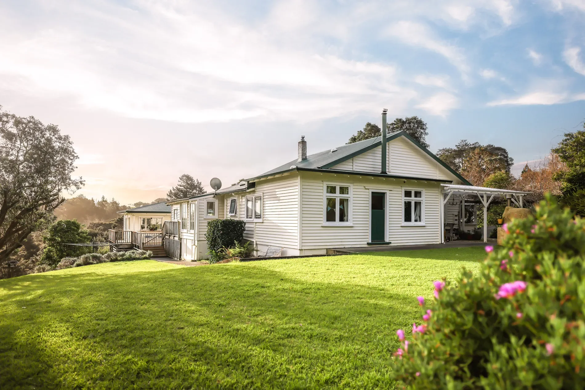 Exterior photo 11