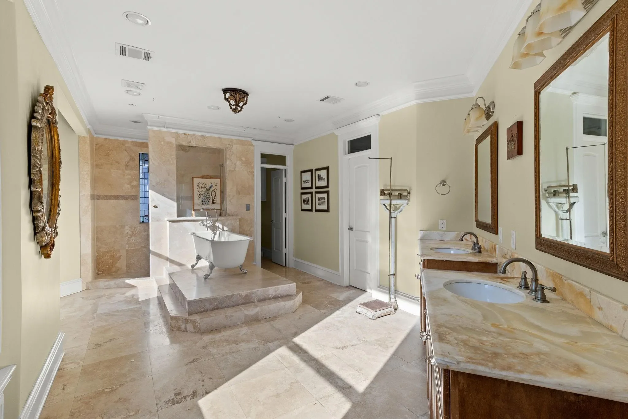 3012 Houston Avenue Avenue, Houston, Texas, United States. - Photo 17