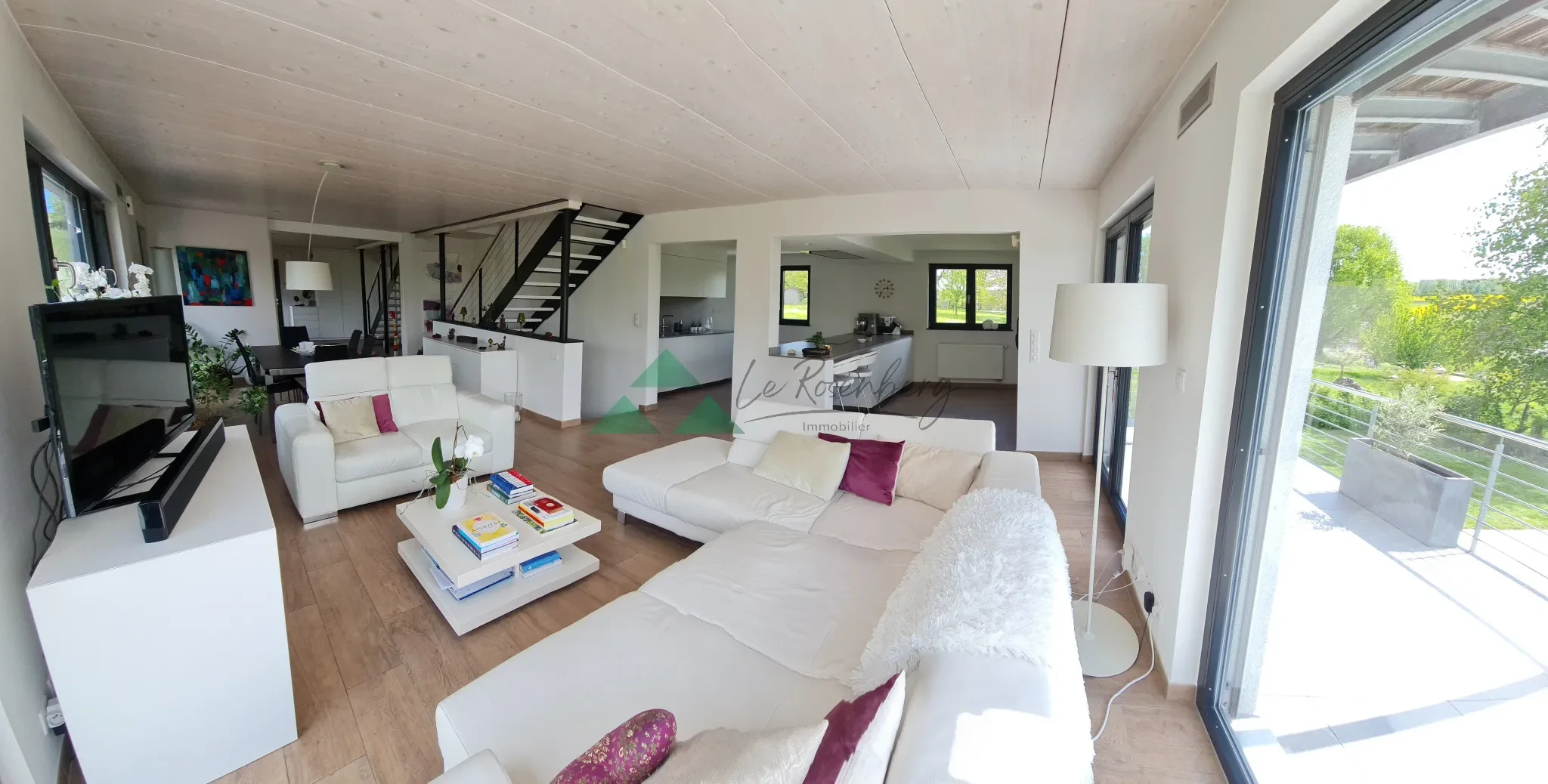 Gallery photo 1
