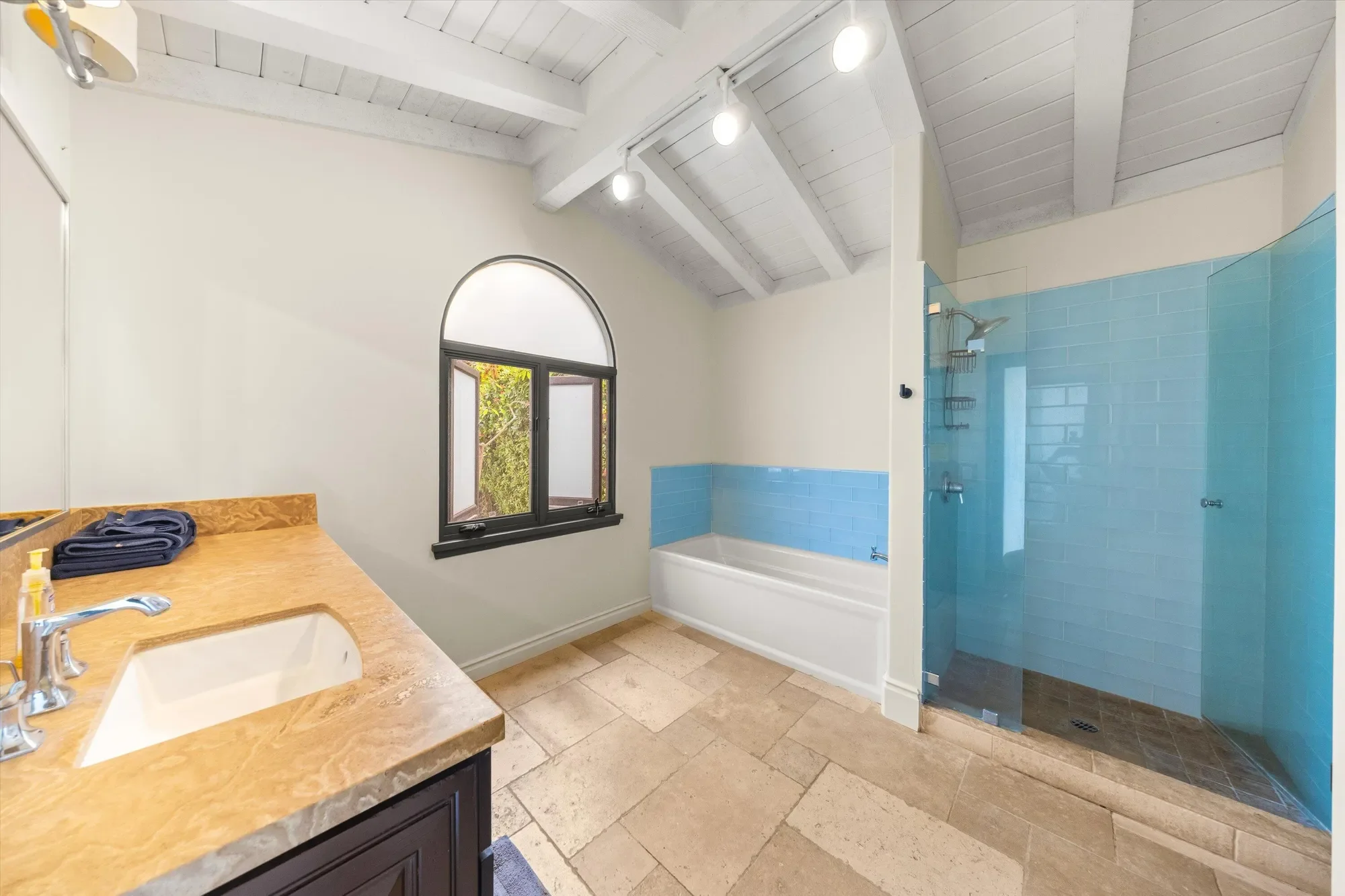 1151-1157 Glenview Road, Montecito, California, United States. - Photo 15