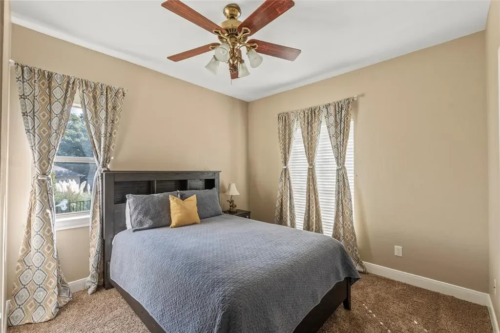 180 Surls Drive, Gun Barrel City, Texas, United States. - Photo 24
