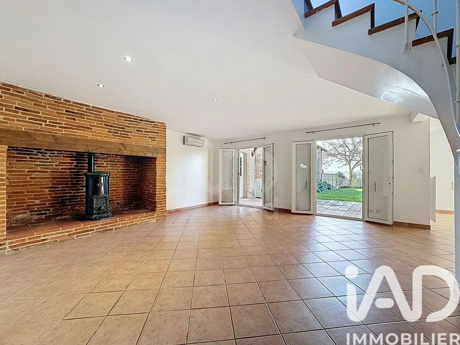 Gallery photo 1