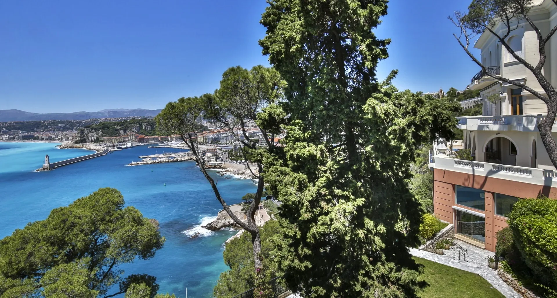 Nice, Provence-Alpes-Côte d'Azur, France. - Photo 12