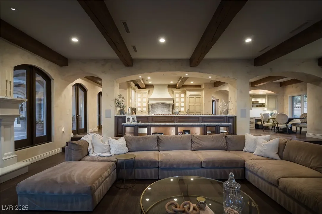 9017 Grove Crest Lane, Las Vegas, Nevada, United States. - Photo 10