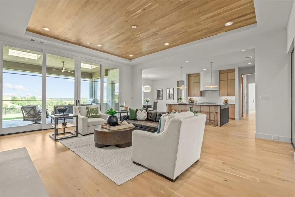 4524 Chablis Drive, Fort Worth, Texas, United States. - Photo 9