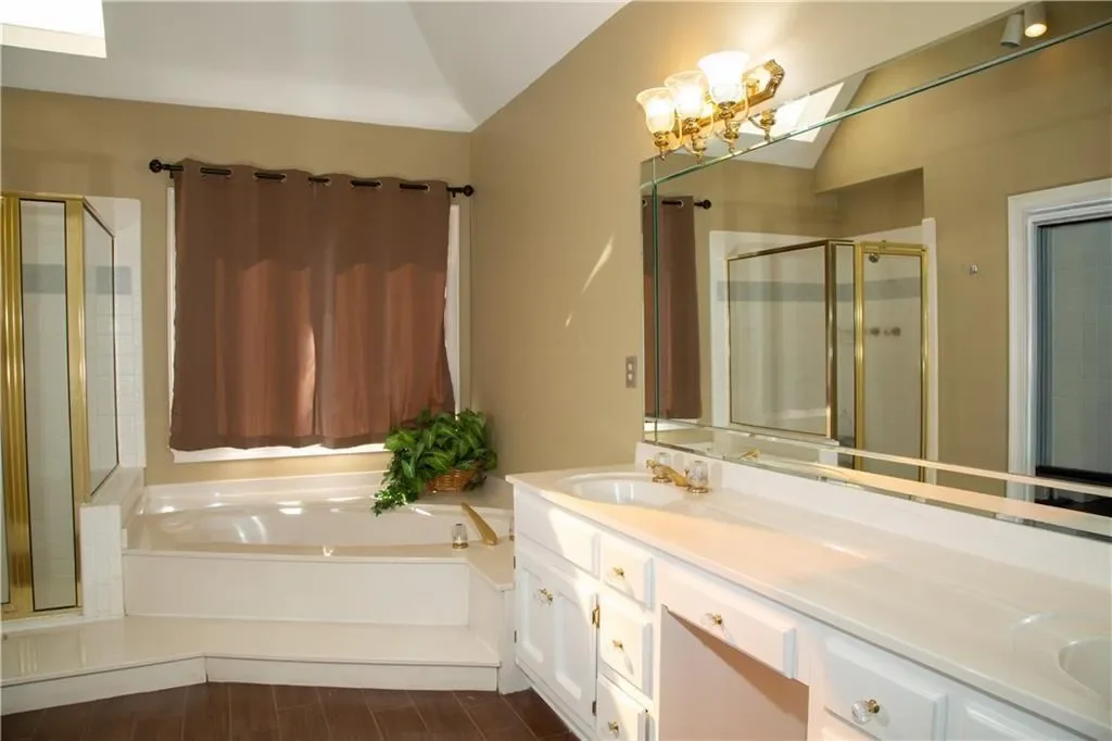 5735 Sunset Maple Drive, Alpharetta, Georgia, United States. - Photo 29