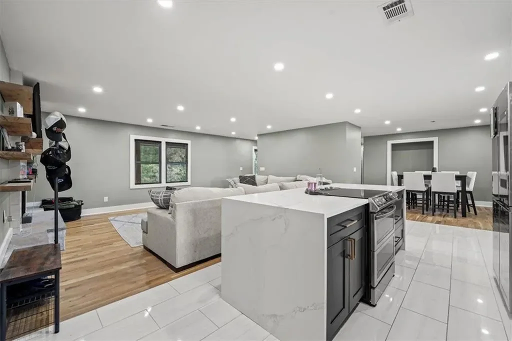 280 ETHERIDGE Road, Auburn, Georgia, United States. - Photo 4