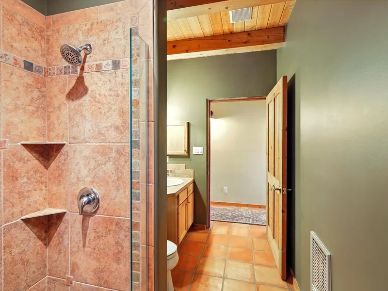 125 Apache Canyon Trail, Santa Fe, NM 87505, Santa Fe, New Mexico, United States. - Photo 19