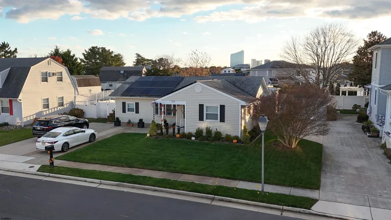 115 44th St S Street, Brigantine, NJ 08203, Brigantine, New Jersey, United States. - Photo 64