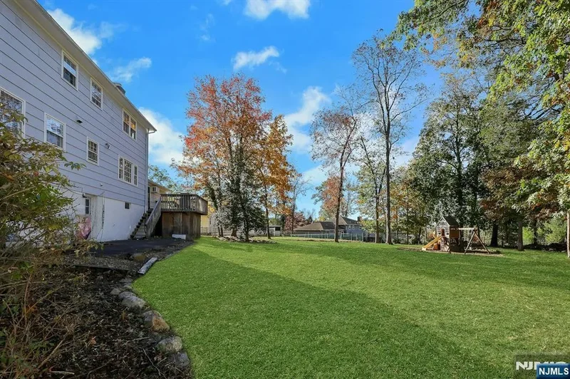 64 Powderhorn Drive, Wayne, NJ 07470, Wayne, New Jersey, United States. - Photo 21