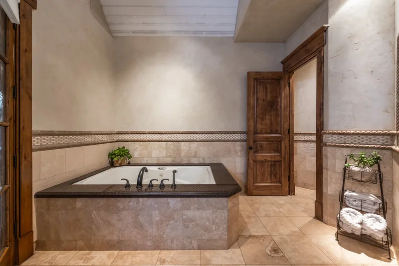Where Canyon Views And Refined Living Converge