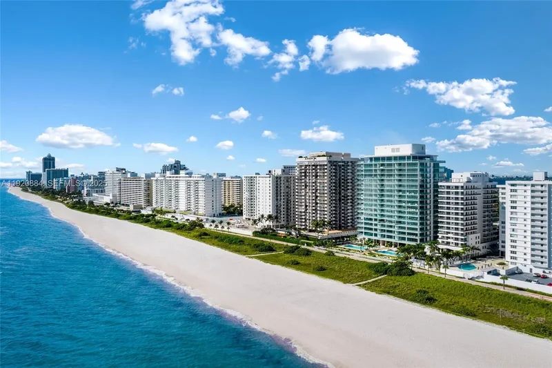5775 Collins Ave, Miami Beach, Florida, United States. - Photo 71