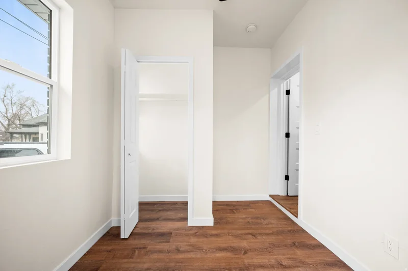 563 S DENVER ST, Salt Lake City, Utah, United States. - Photo 41