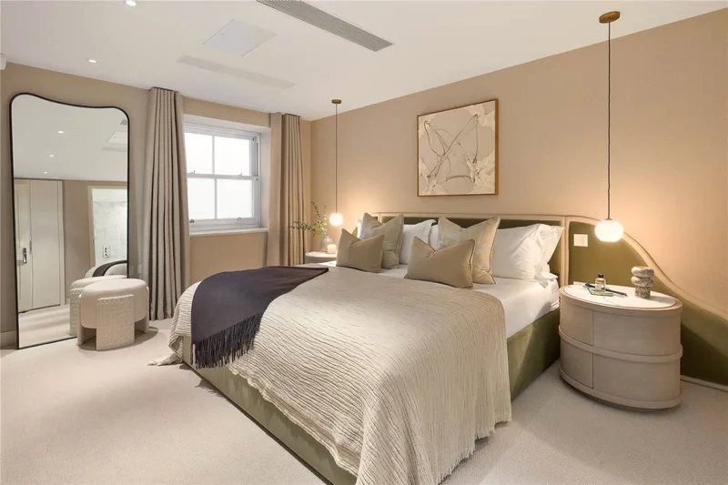 Lancaster Gate London, London, UNITED KINGDOM OF GREAT BRITAIN AND NORTHERN IRELAND, London, England, United Kingdom. - Photo 11