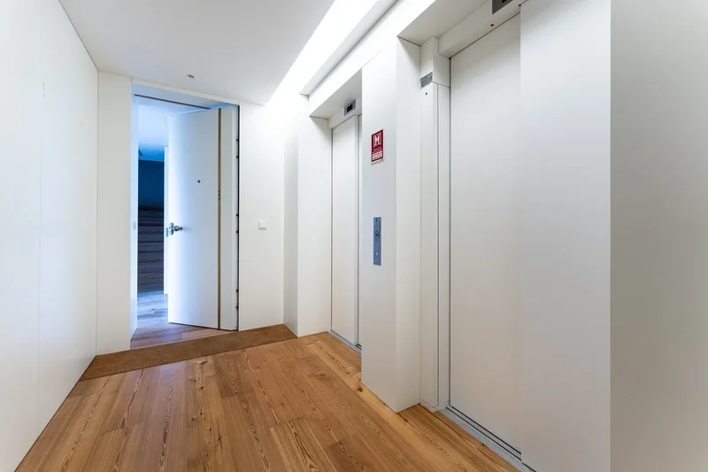 4 Bed Penthouse in Cascais Center | Ocean View | Rooftop | 8 Parking Spaces