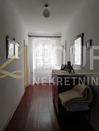 Thumbnail 18