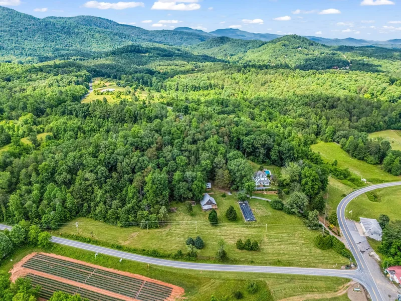 1111 Bill's Creek Road, Lake Lure, NC 28746, Lake Lure, North Carolina, United States. - Photo 64