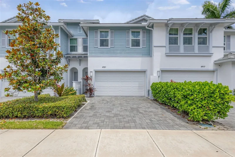 4921 Pointe Midtown Way, Palm Beach Gardens, Florida, United States. - Photo 21
