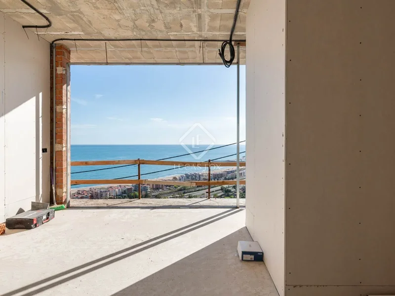 Calle Eramprunya, Botigues de Sitges, Barcelona, Botigues de Sitges, Sitges, Catalonia, Spain. - Photo 19