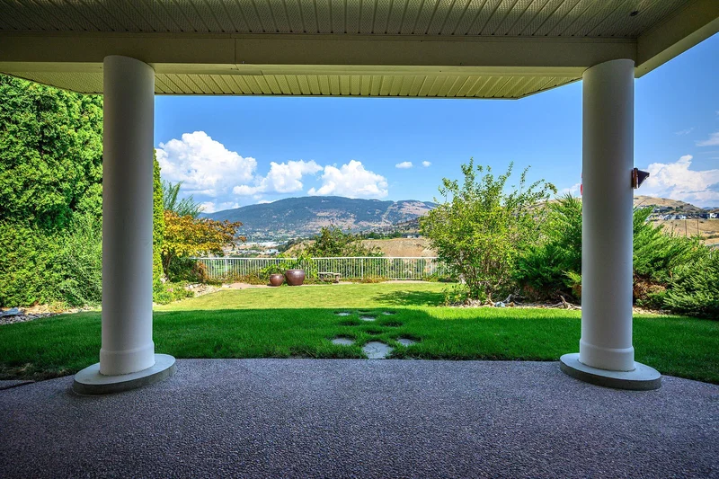 305 Country Estate Place, Vernon, BC V1B 2W7, Vernon, British Columbia, Canada. - Photo 43