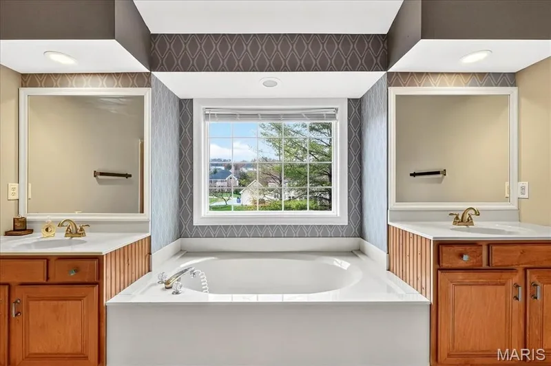 1460 Highland Valley Drive, Wildwood, Missouri, United States. - Photo 18