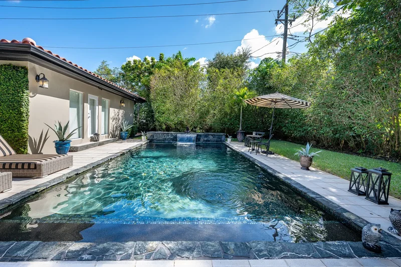 612 Catalonia Ave , Coral Gables, FL 33134, Coral Gables, Florida, United States. - Photo 12