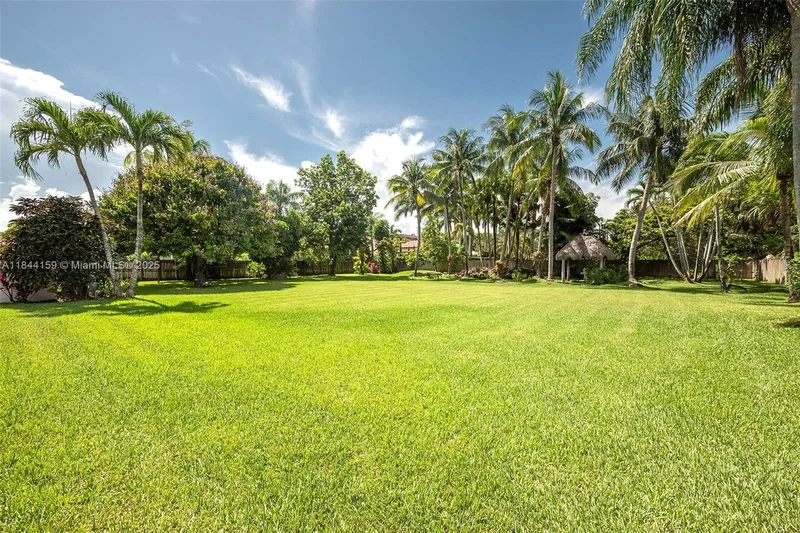 8375 SW 78th St, Miami, Florida, United States. - Photo 41