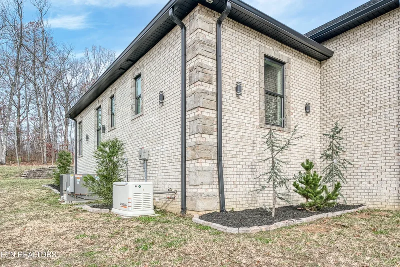 519 Cumberland View Dr., Crossville, TN 38555, Crossville, Tennessee, United States. - Photo 57
