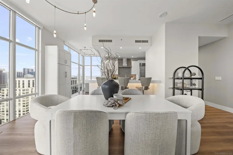 550 Front St 2303, San Diego, California, United States. - Photo 46