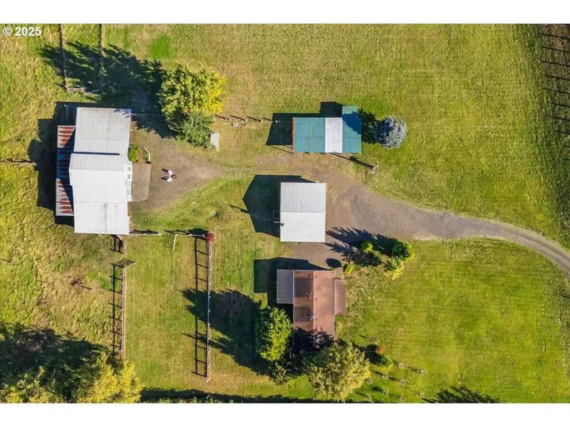 78527 POINT ADAMS RD, Birkenfeld, Oregon, United States. - Photo 3