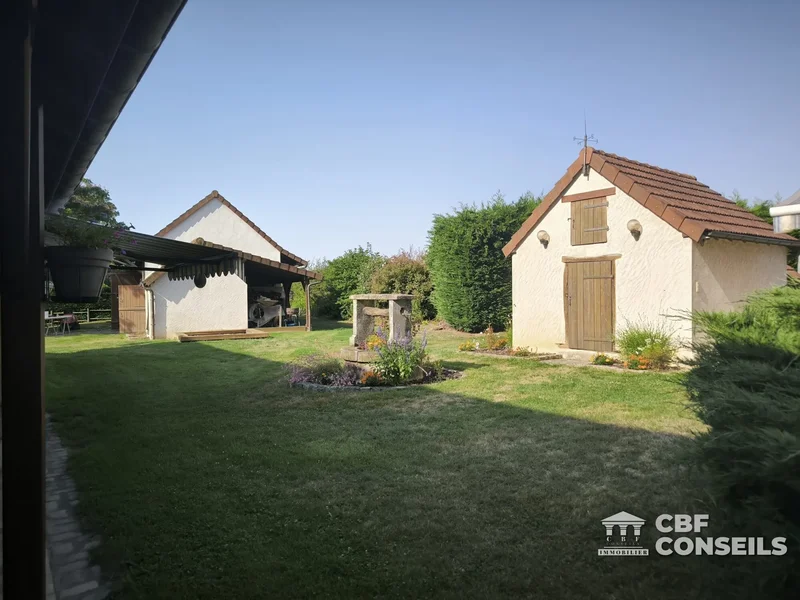 L'Abergement-Sainte-Colombe, L'Abergement-Sainte-Colombe, L'Abergement-Sainte-Colombe, Bourgogne-Franche-Comté, France. - Photo 13