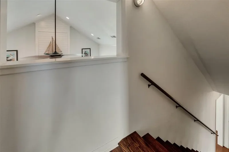 1302 Tiki Drive, Galveston, Texas, United States. - Photo 46