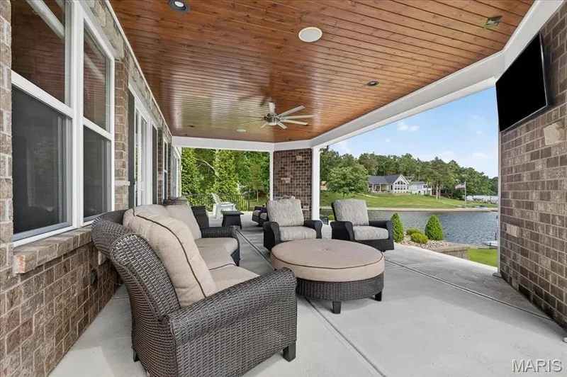 6020 N Lakeshore Drive, Hillsboro, Missouri, United States. - Photo 21