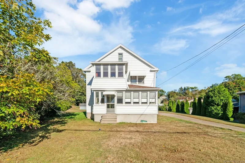 111 High Street, Derby, CT 06418 MLS#:24131279