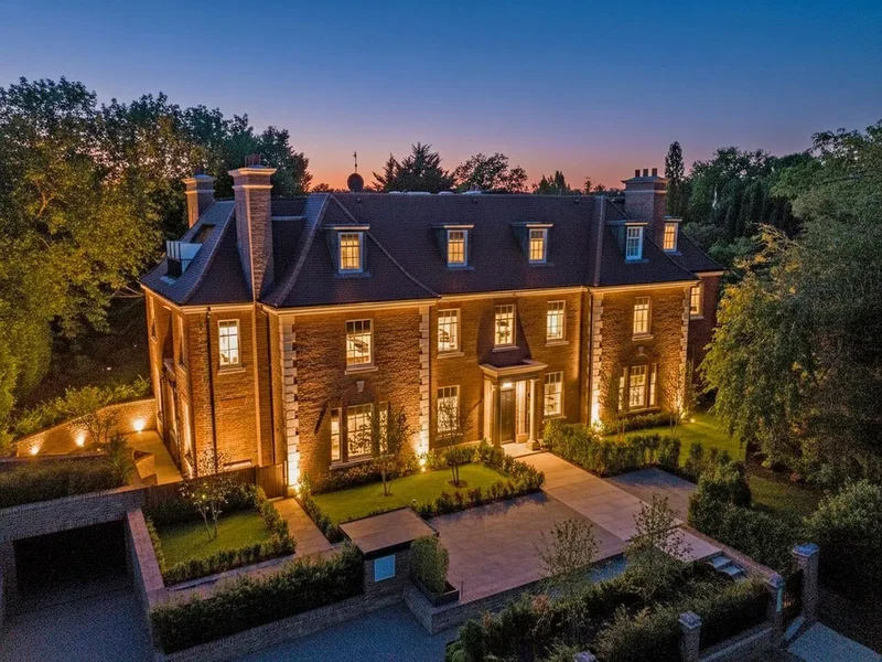 Hampstead Garden Suburb – N2 , NW11, London, England, United Kingdom. - Photo 1