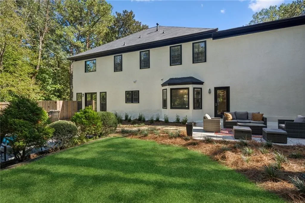5460 E Idlewood Lane, Atlanta, Georgia, United States. - Photo 61