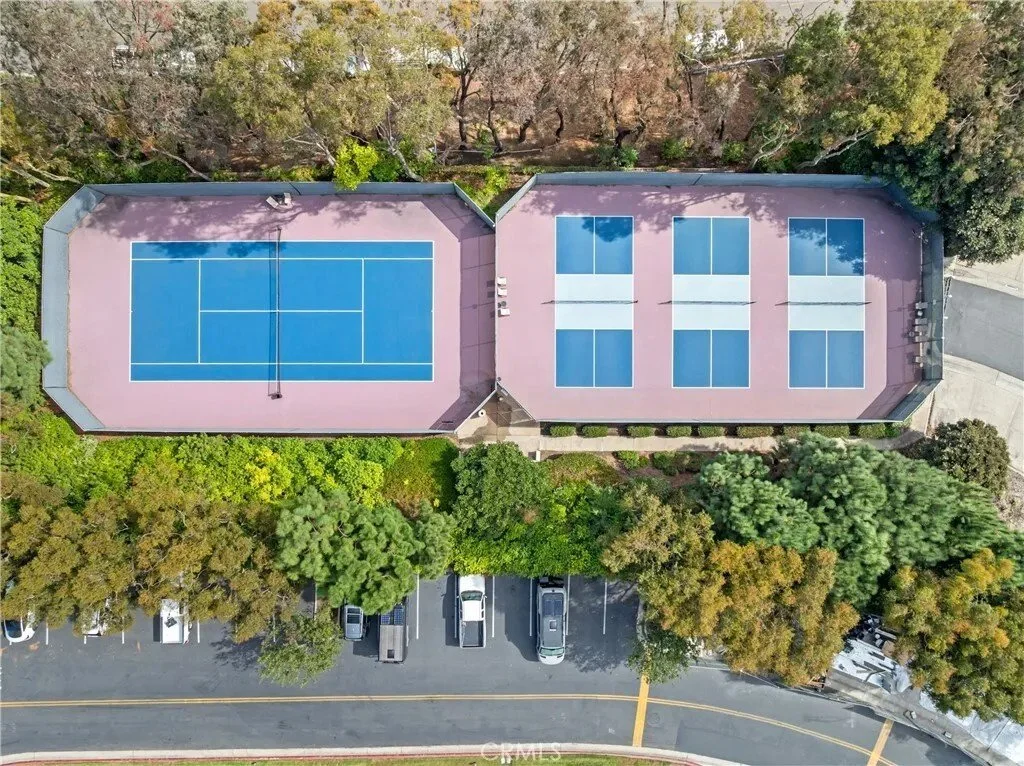 200 Paris Lane 111, Newport Beach, California, United States. - Photo 16