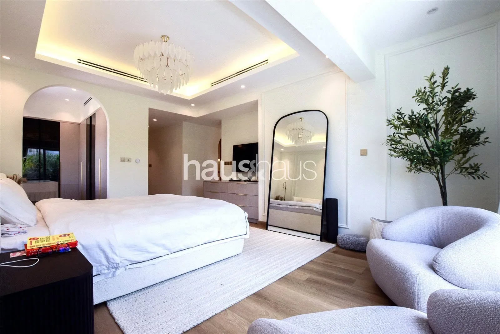 Gallery photo 4