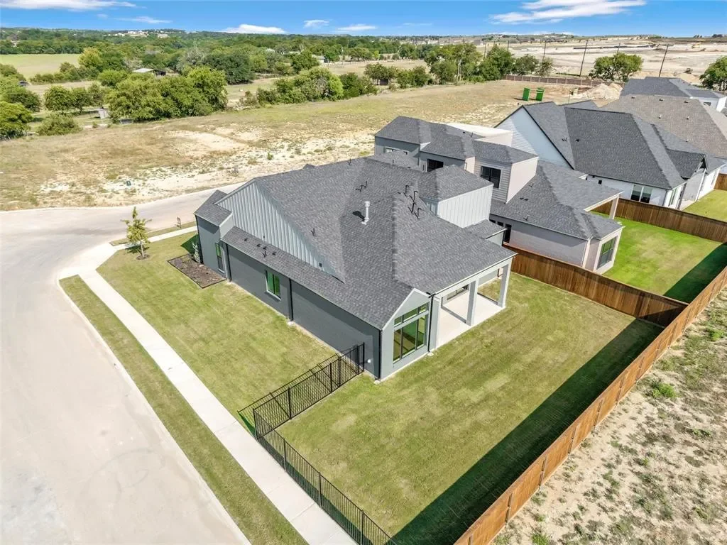 165 Lantern Ridge Drive, Aledo, Texas, United States. - Photo 36
